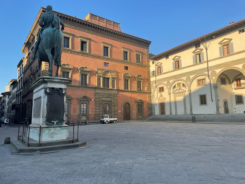 Piazza Santissima Annunziata Toscana Film Commission